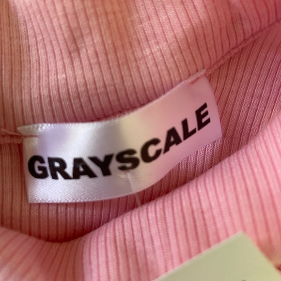 Grayscale Neckline-Cutout Bodycon Dress Pink Various Sizes New With Tags - Picture 6 of 7